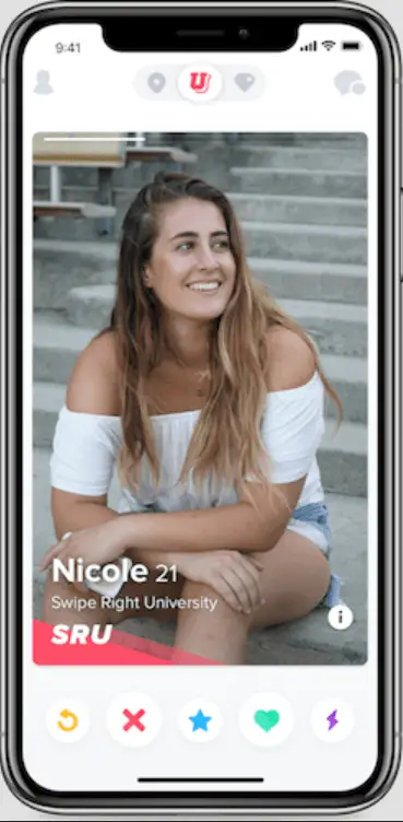 Tinder U badge